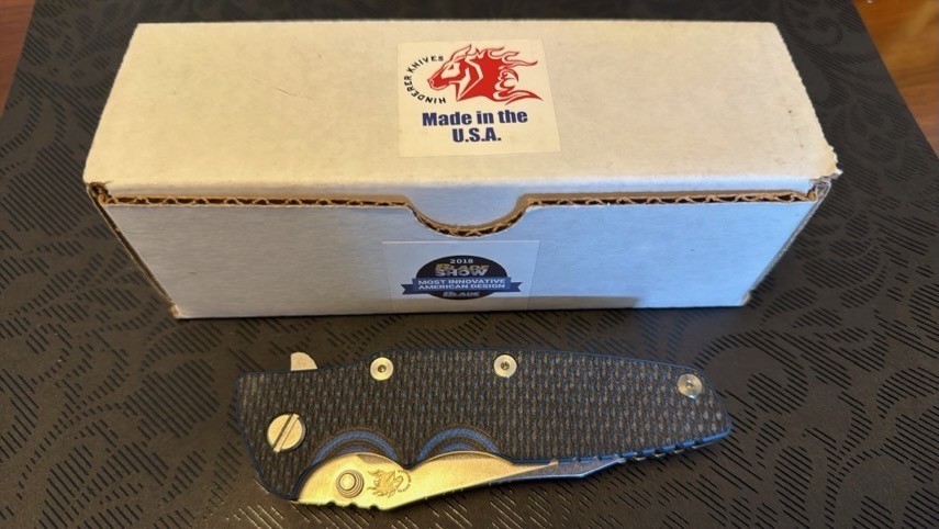 Hinderer Eklipse 3.5″ Black/Blue G10/Bronze S45VN Try-way Stonewash Spearpoint