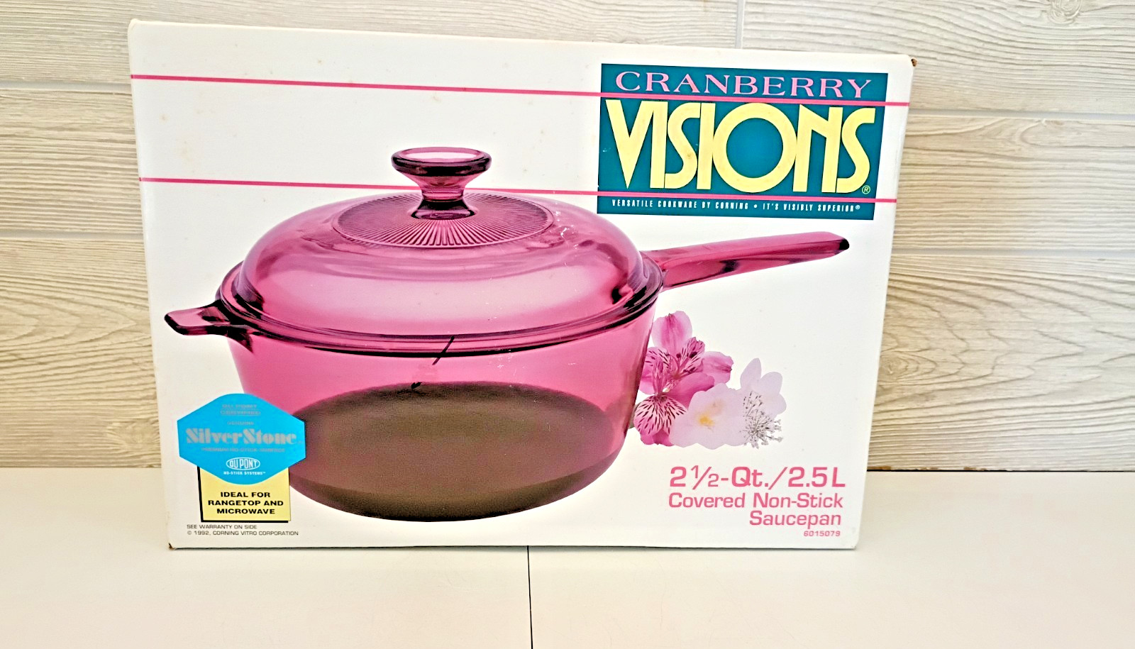 Visions by Corning Cranberry 2.5L Glass Saucepan w/ Pyrex Lid – New Open Box