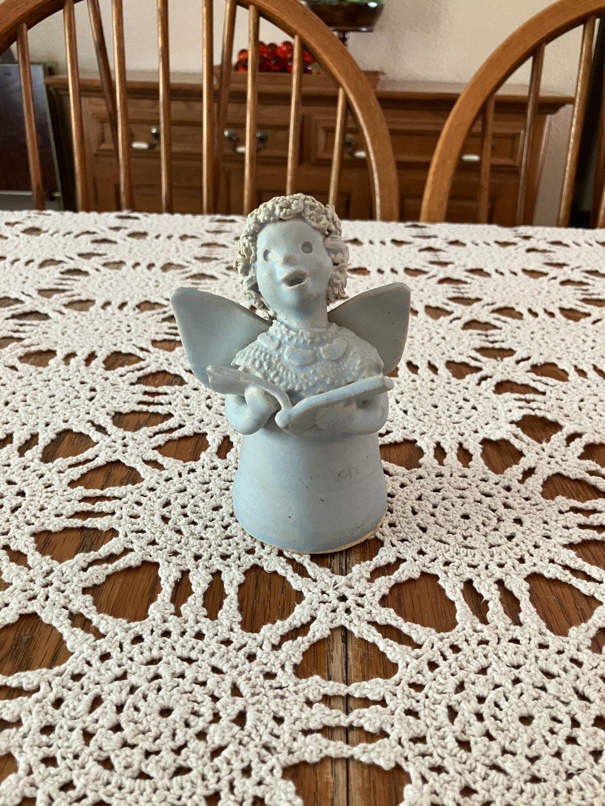 Vintage Un-Branded Blue Washed Stoneware Choir Angel Spaghetti Hair