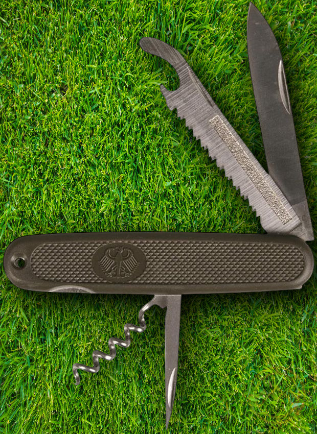 Mil-Tec German Army Pocket Knife Stainless Steel Blade OD Green Plastic Handle