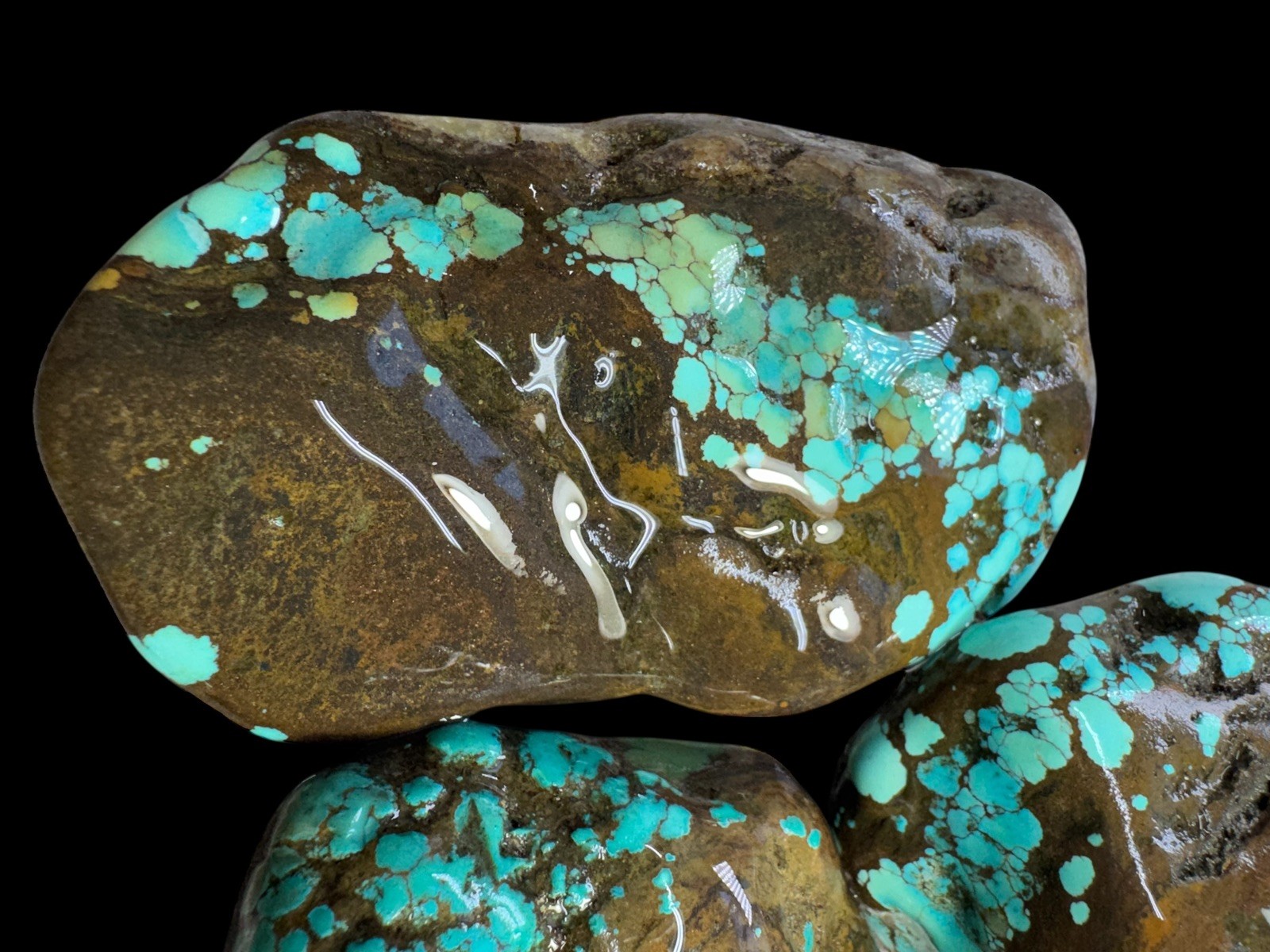 one pound Hubei turquoise from province china