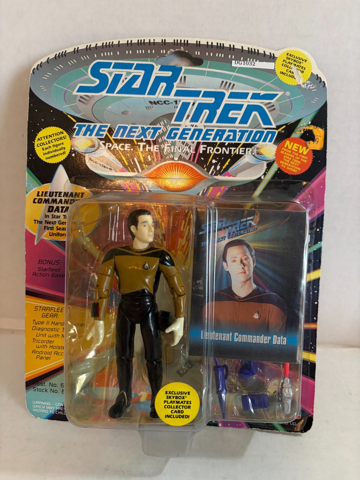 Star Trek The Next Generation Lieutenant Commander Data #6070 Old Stock DG1032