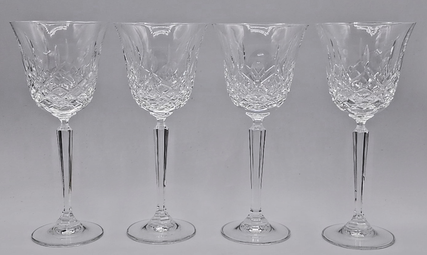 Mikasa Claridge Blown Glass Water Goblets 8 3/8″ Tall Set of 4 READ BLUE