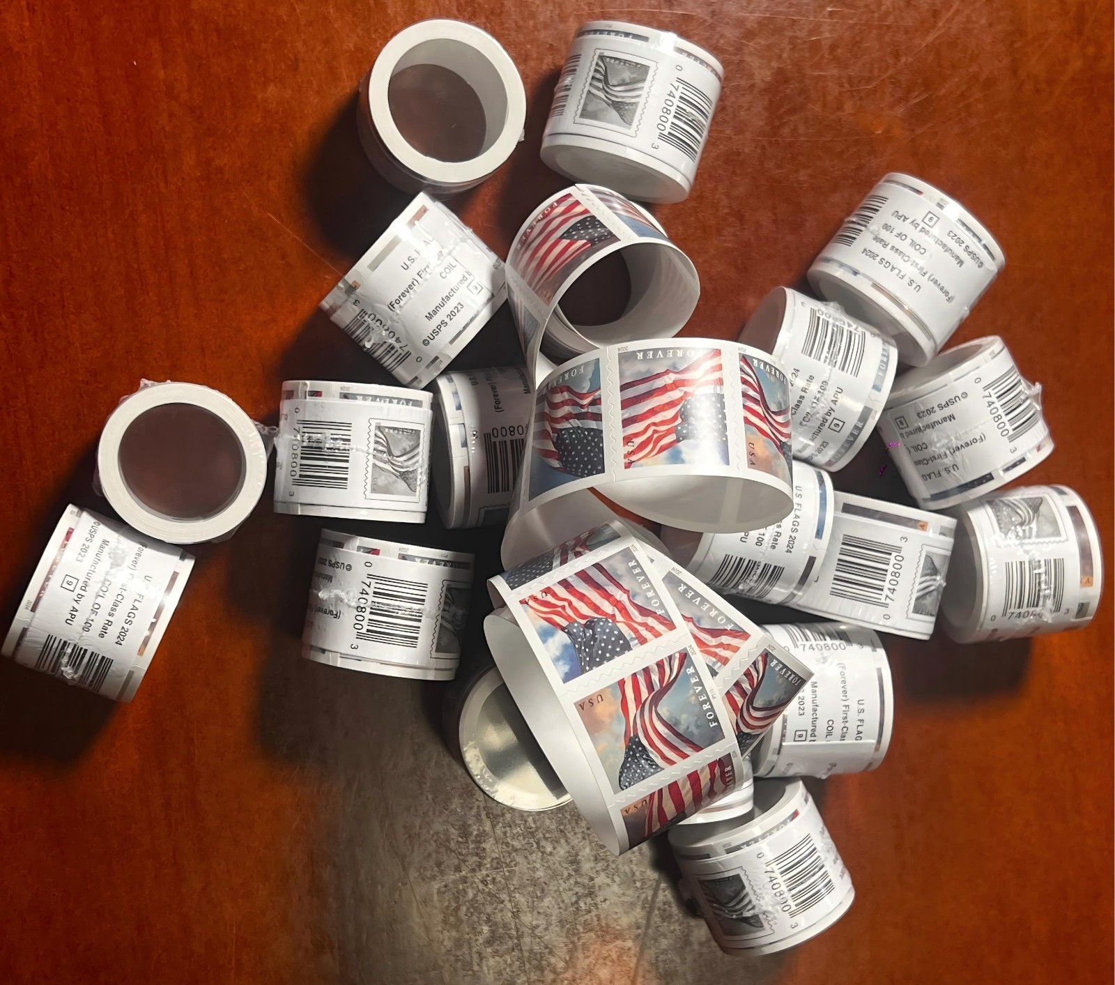 NEWEST 1 ROLLS OF 100 POSTAGE FREE SHIPPING!!!!-100PCS, NEW SEALED!