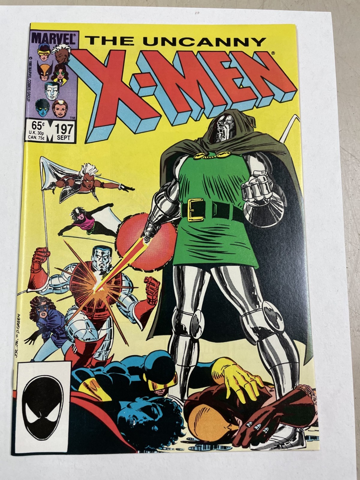 UNCANNY X-MEN 197 NEAR MINT UNREAD COPY 1985 MARVEL COMICS DR DOOM COVER