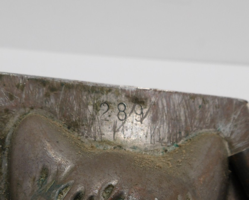 Metal Sitting Cat 2-Part Chocolate or Candy Mold #289 Unmarked