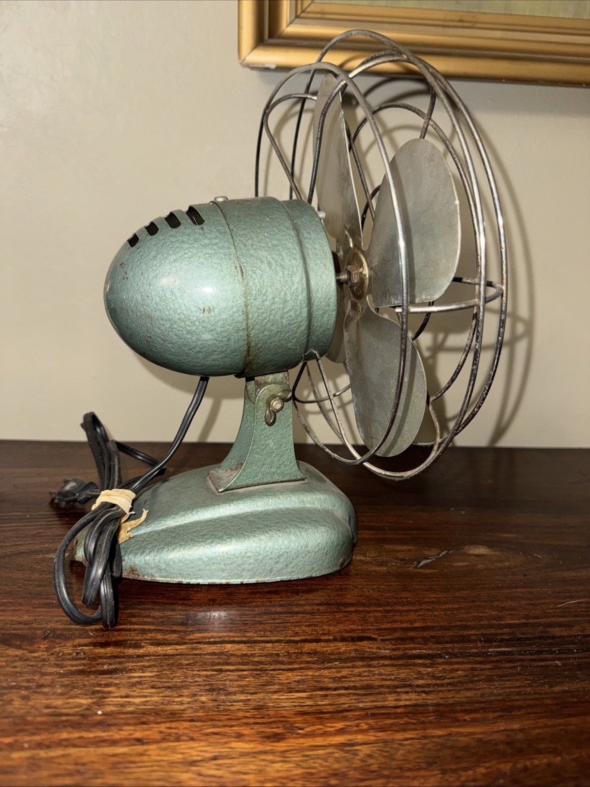 Vtg ZERO Model 1250R Electric Fan McGraw Bersted Mid Century Green Metal Desk