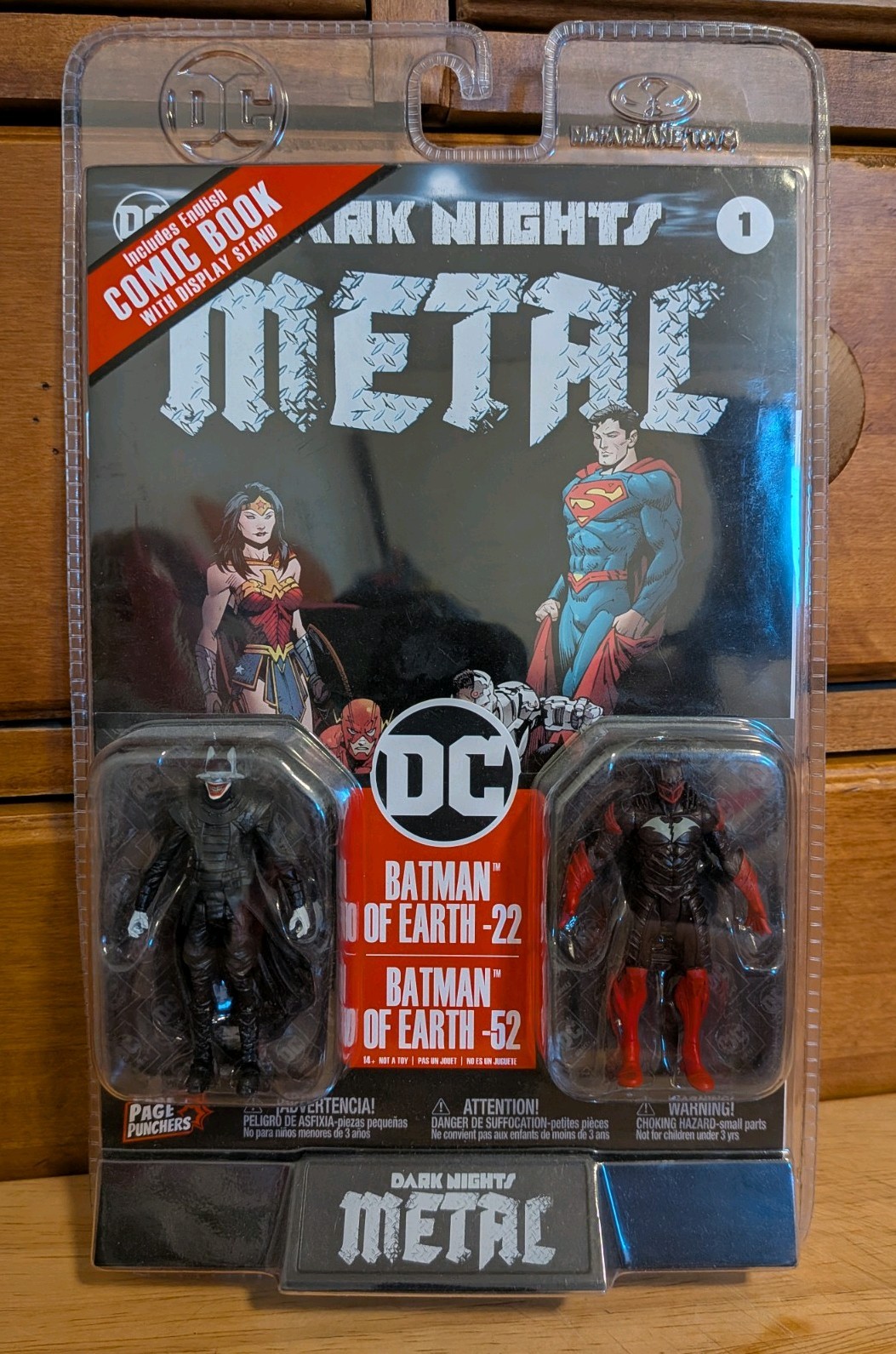 DC Dark Knights Metal Comic Book with Batman Of Earth 22 & Batman Of Earth 52
