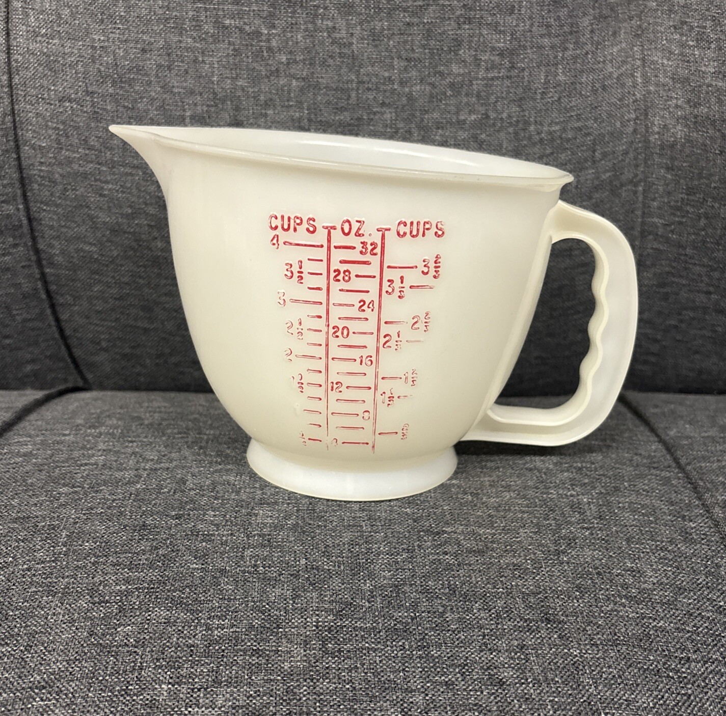 Vintage Tupperware 1288 Mix-N-Stor 4-Cup /1L Measuring Batter Bowl Two Sided