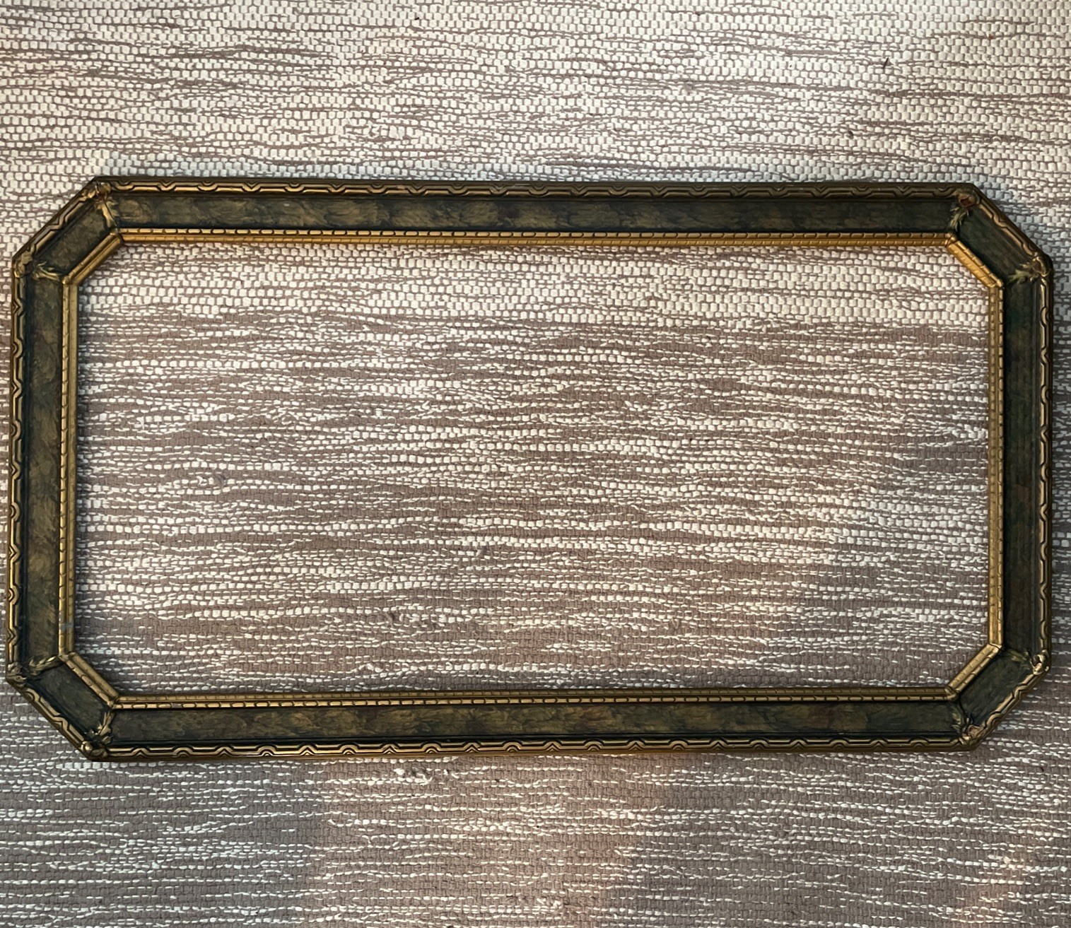 Antique Victorian Art Nouveau Ornate Octagon Wood Picture Frame Gold Accents