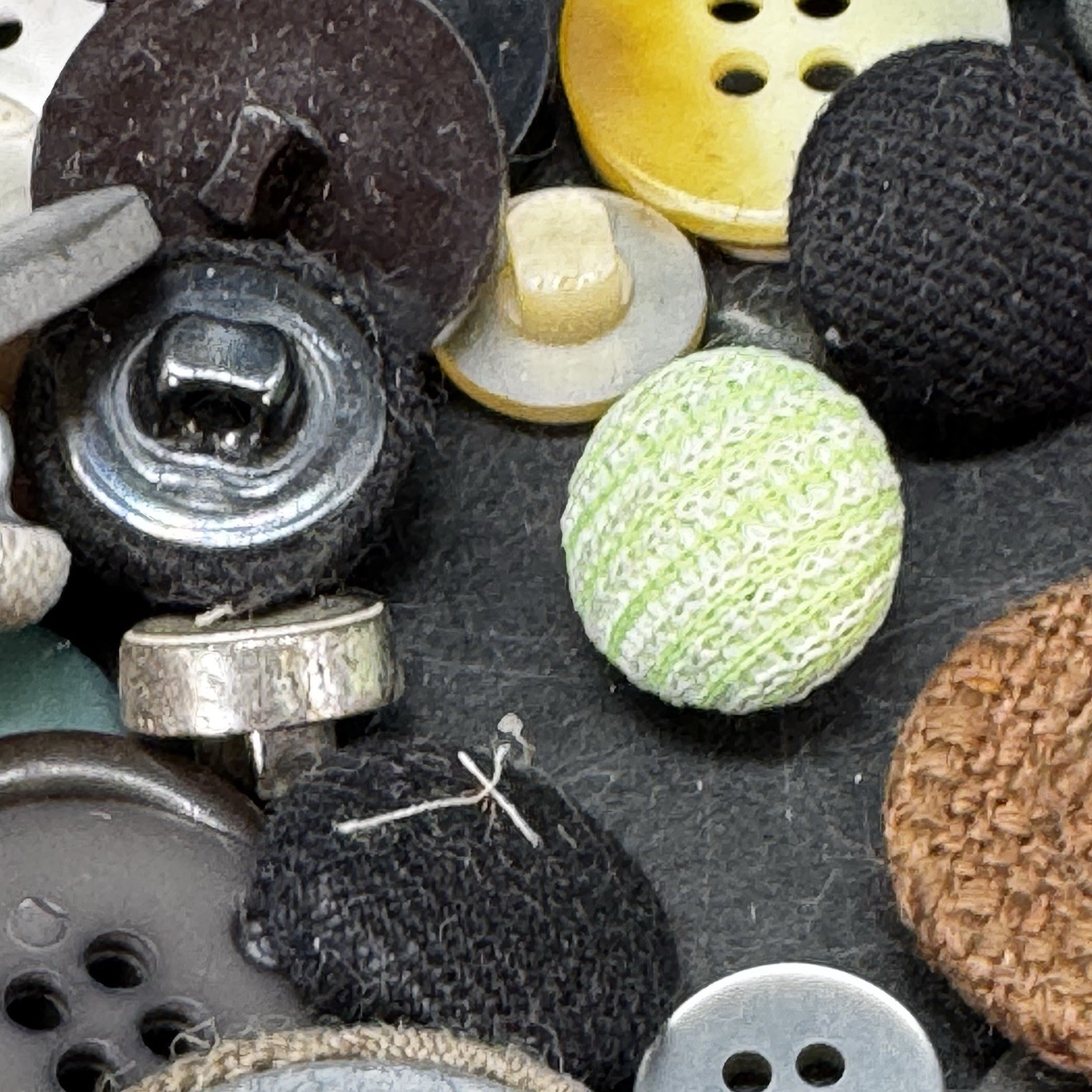 Assorted Vtg Buttons 1/2 Lb Box All Shapes & Sizes From An Old Dress Shop Lot 2
