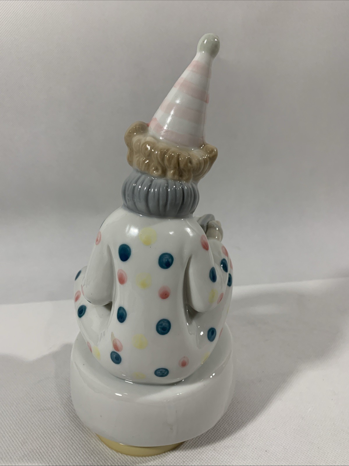 Porcelain Rotating Musical Clown w/Accordion Polka Dots Plays Send In The Clowns
