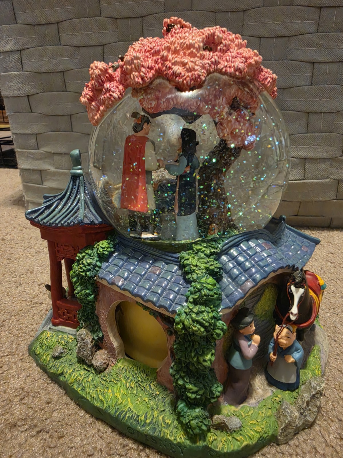 Rare Mulan Snow Globe Music Box Exclusive Disney Store Cherry Blossom Music Box