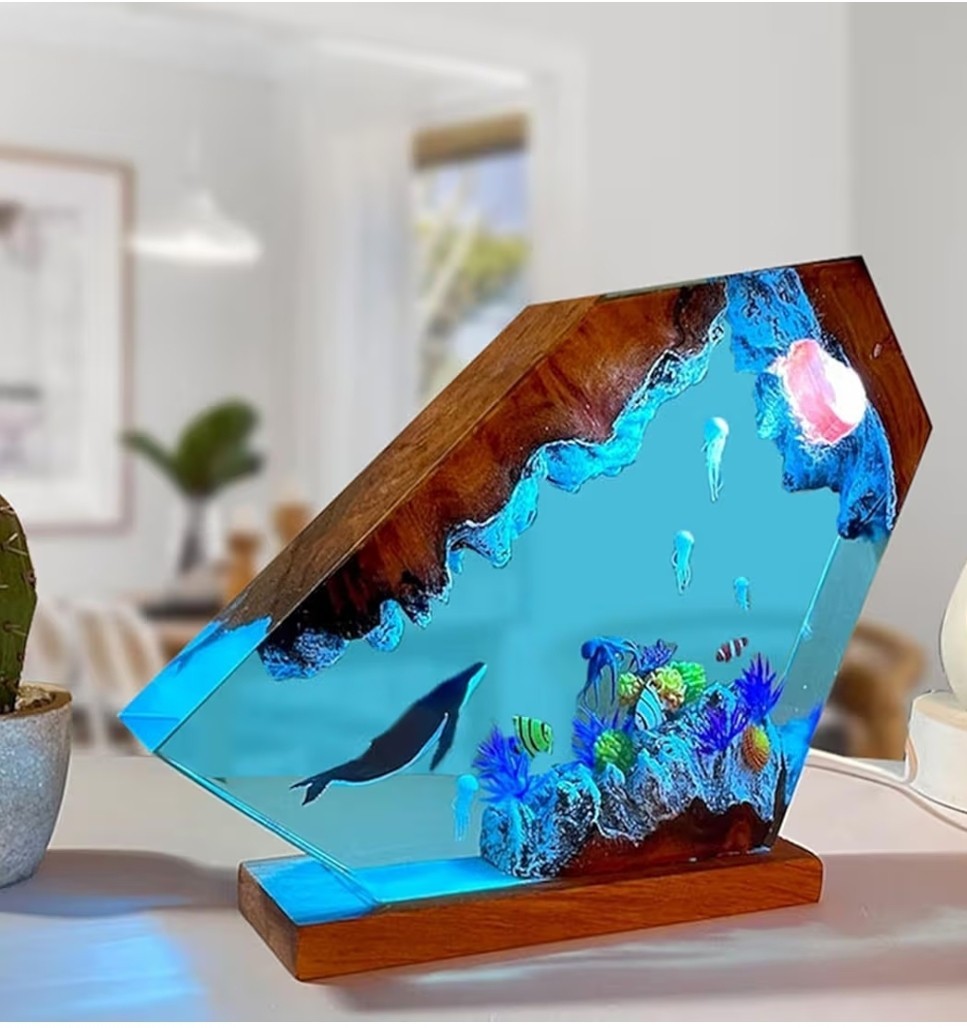 Drawelry Large Ocean Creative Epoxy Resin Wood Light Lamp, Deep Sea Cave Diving