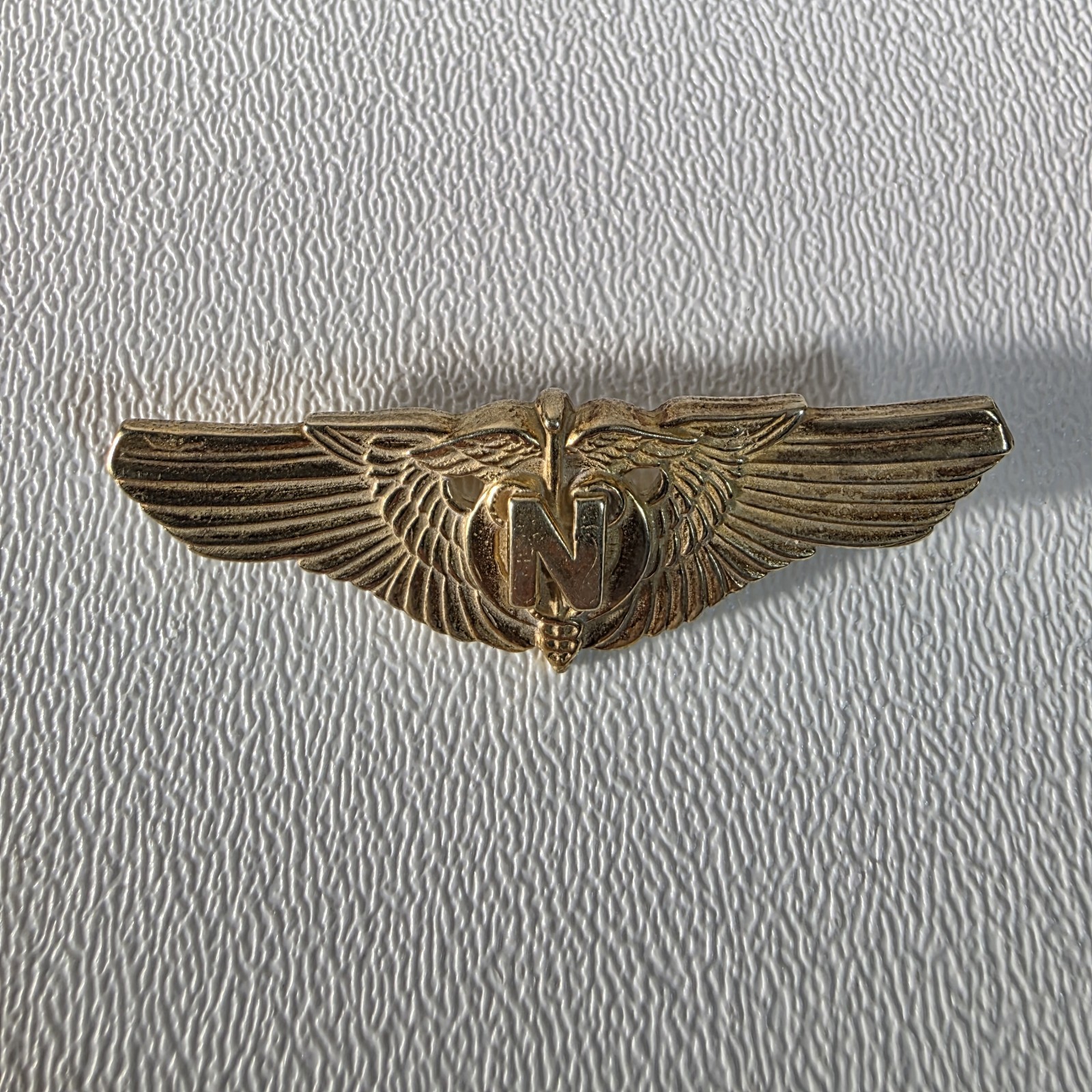WWII USAAF Flight Nurse 2″ Sterling Gilt Wing Pin Pasquale SF Retailer