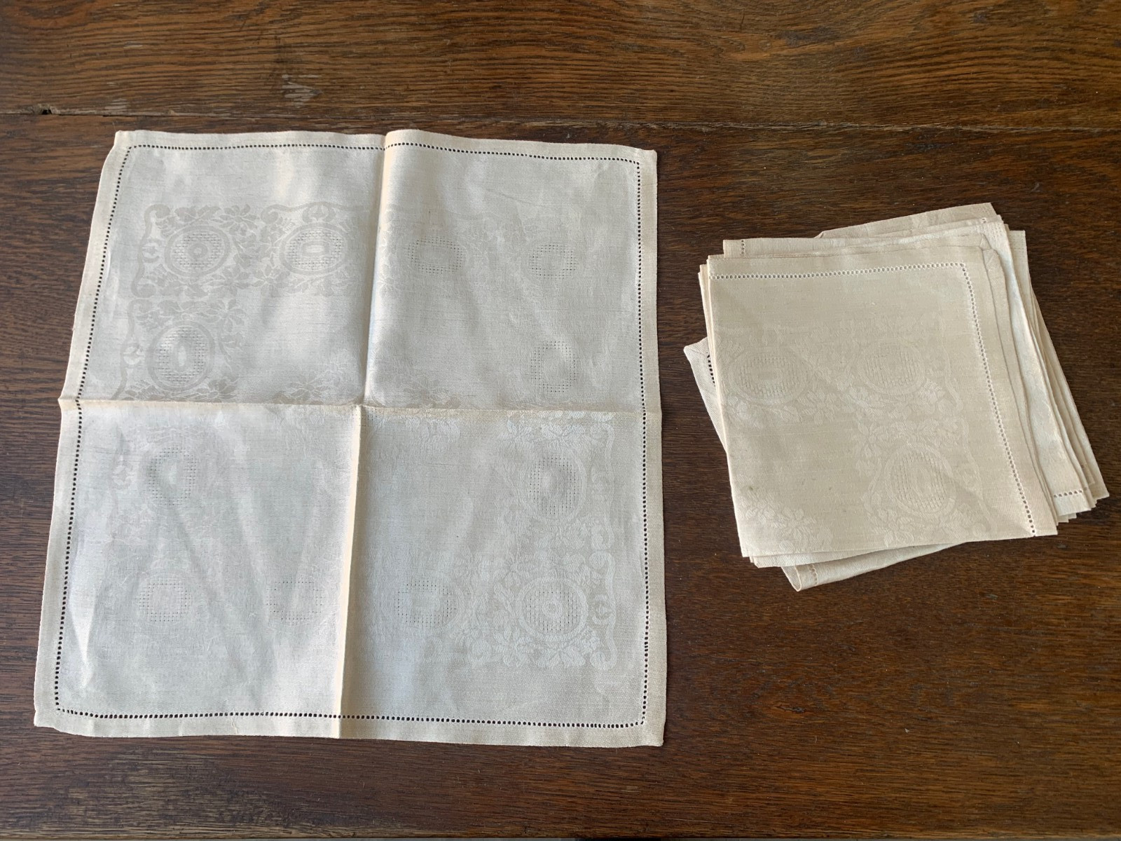Vintage Set of 12 Cream Damask Woven Floral Geometric Linen Table Napkins