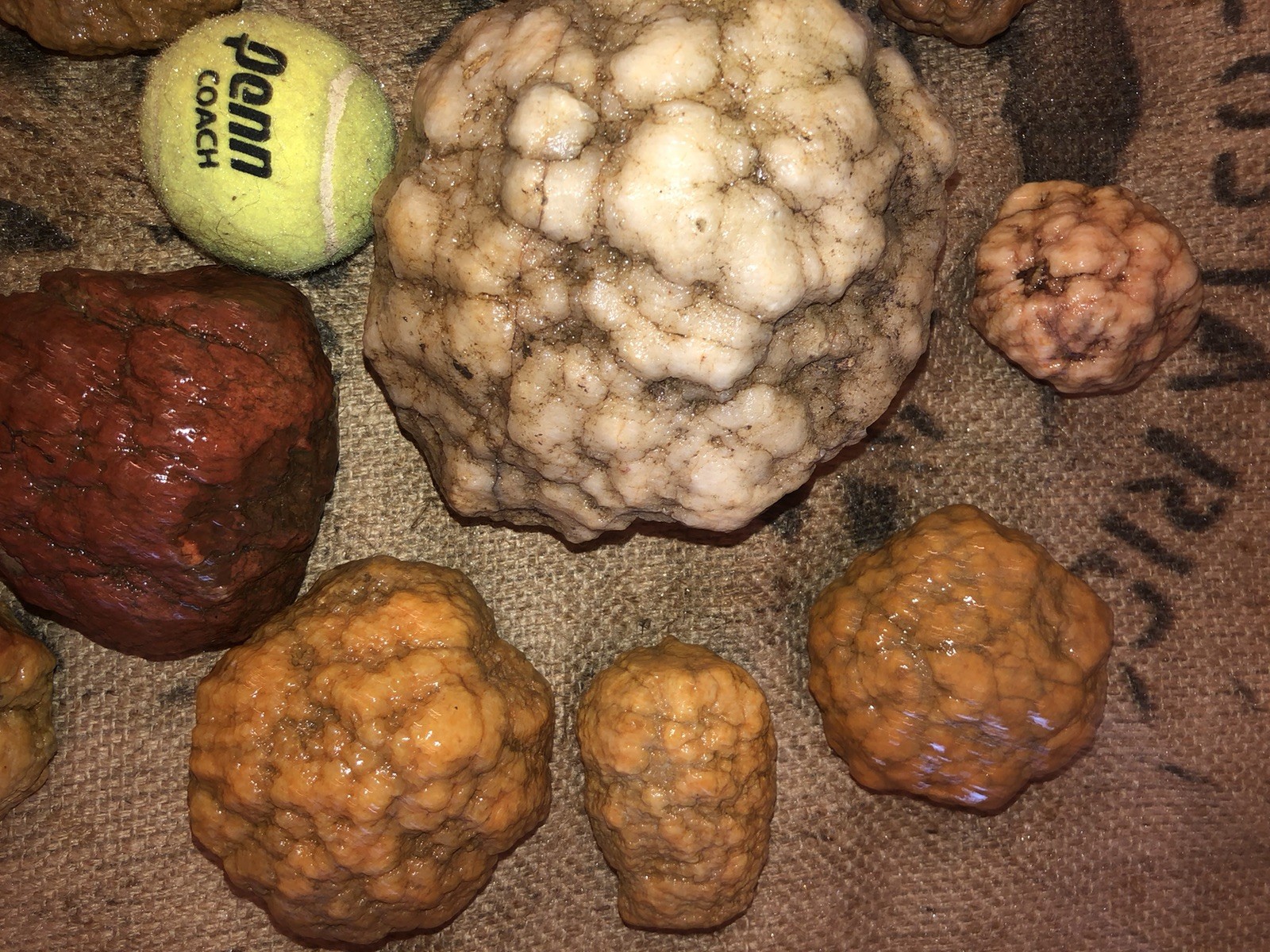 15 Geodes, 2″-5″. 22 Pounds total. various colors & sizes. nice red one