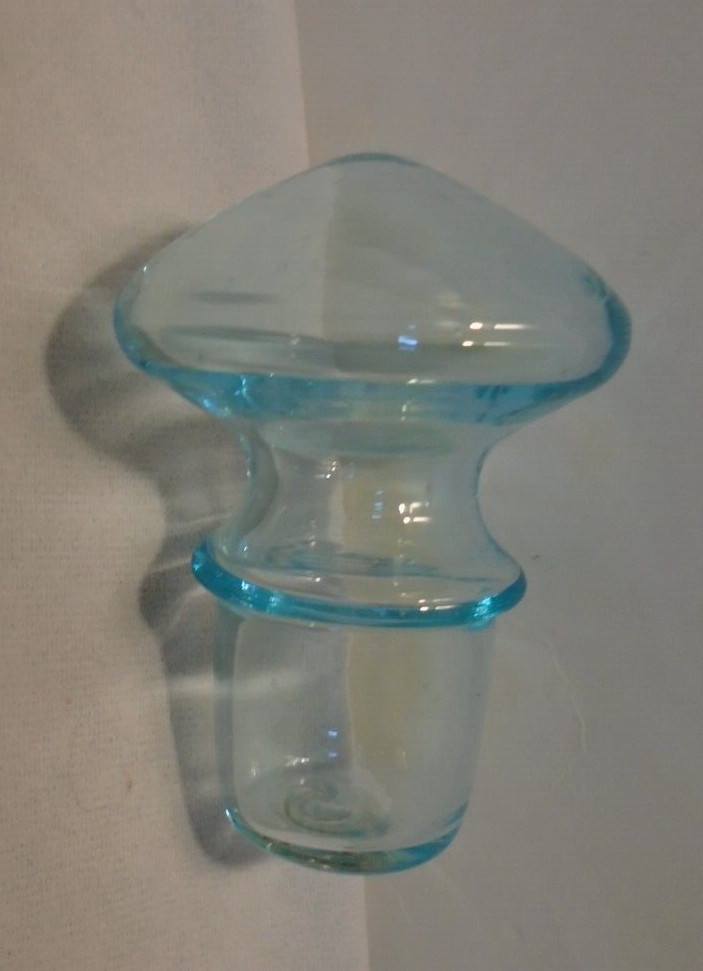 DECANTER STOPPER, Light Blue, Large, 3″ tall, 2.25″ Across Top VTG FREE SHIP