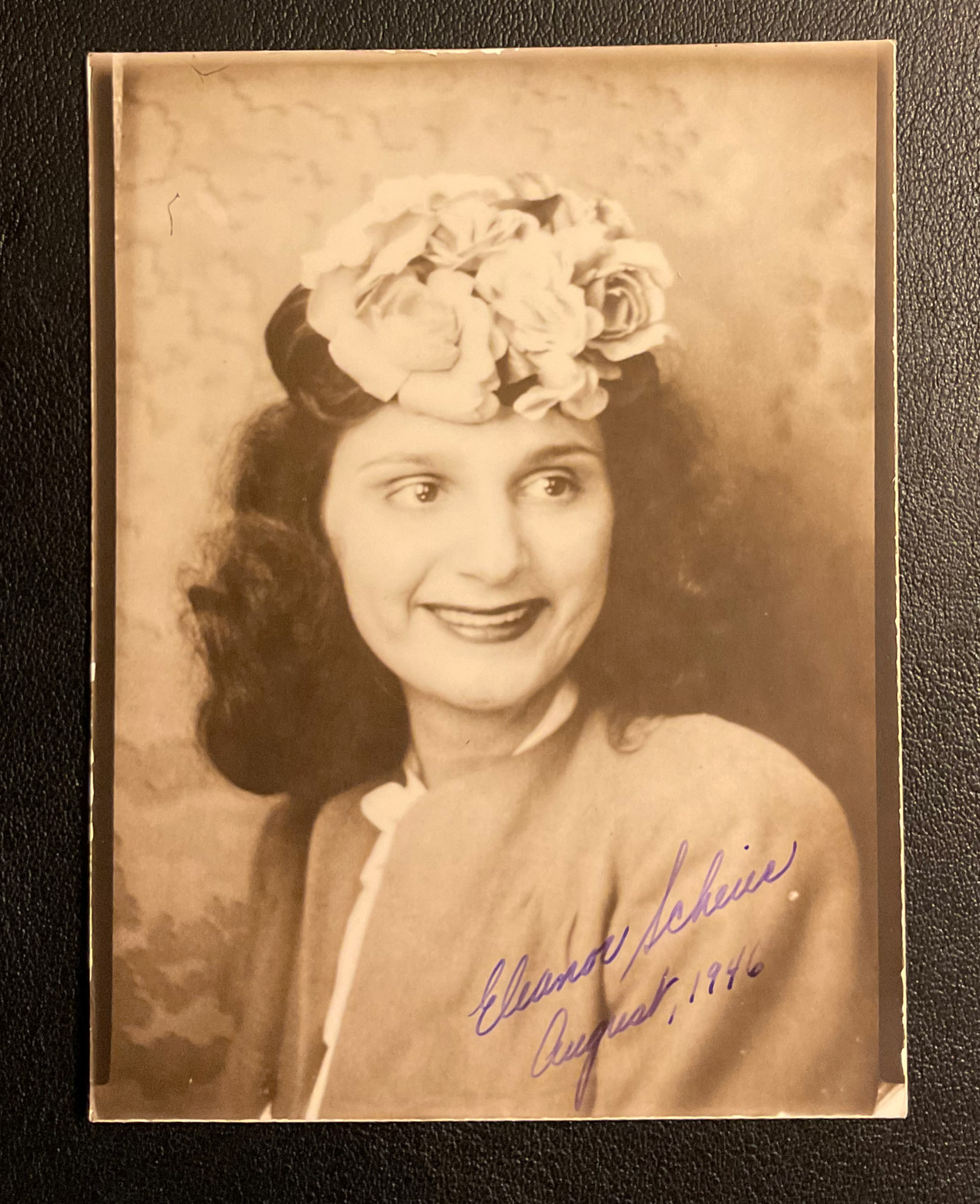 1946 studio portrait woman fashion hat