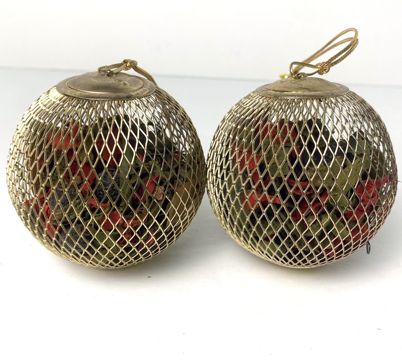 Vintage Wire Mesh Ornament Gold Cage Metal MCM Hollywood Regency Christmas Set 2