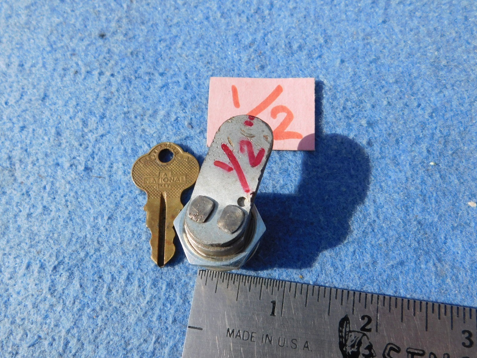 1950s Arcade Game Lock & Key ~ 1/2 inch – Chicago key CC1