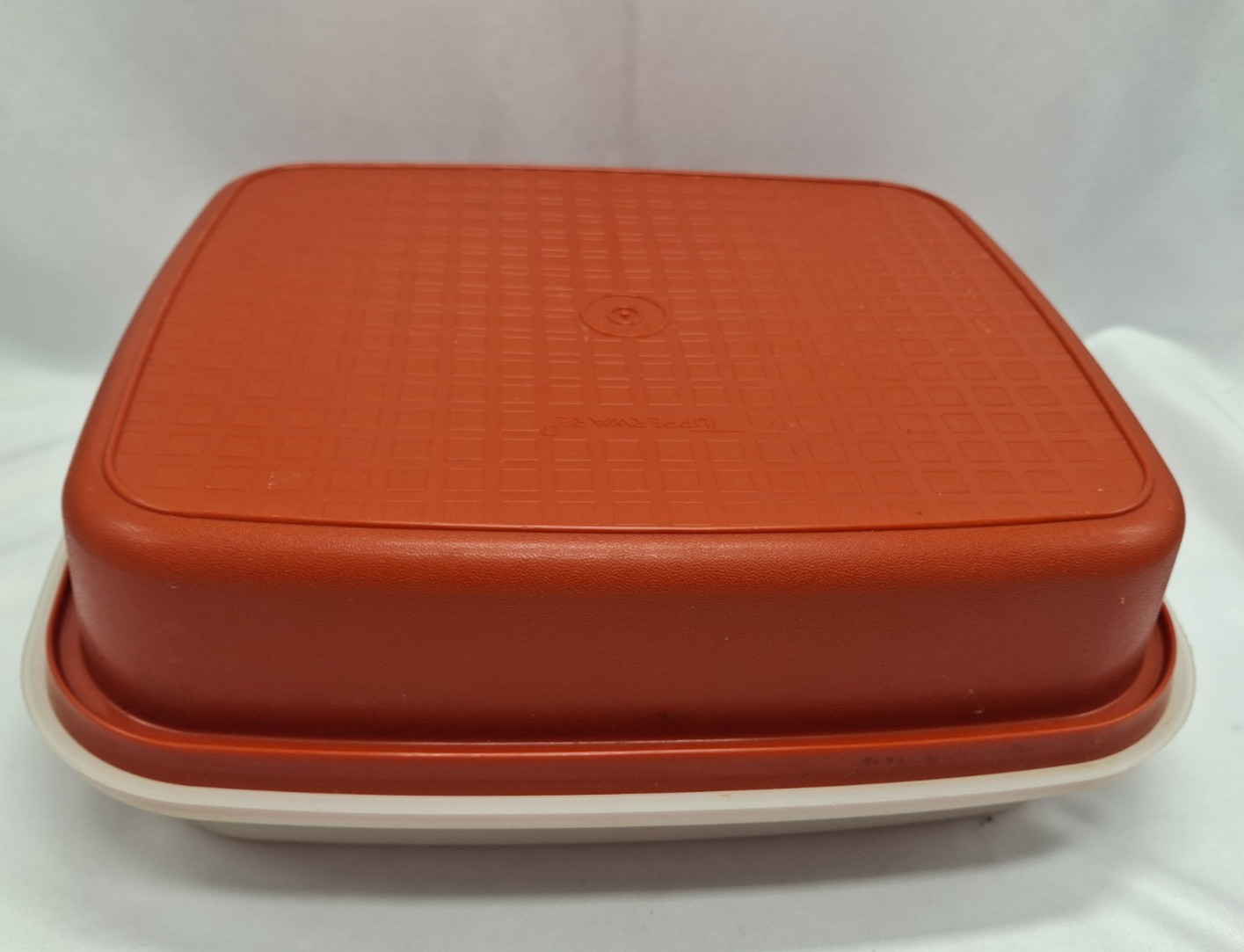 Vtg LG Tupperware Paprika Season Serve Marinade Container #1294