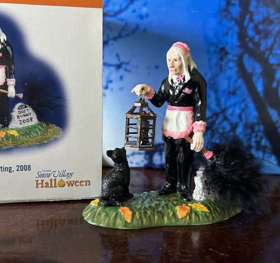 DEPT 56 Snow Village Halloween A GRAVELY HAUNTING, 2008! Estate, Spooky, Scary