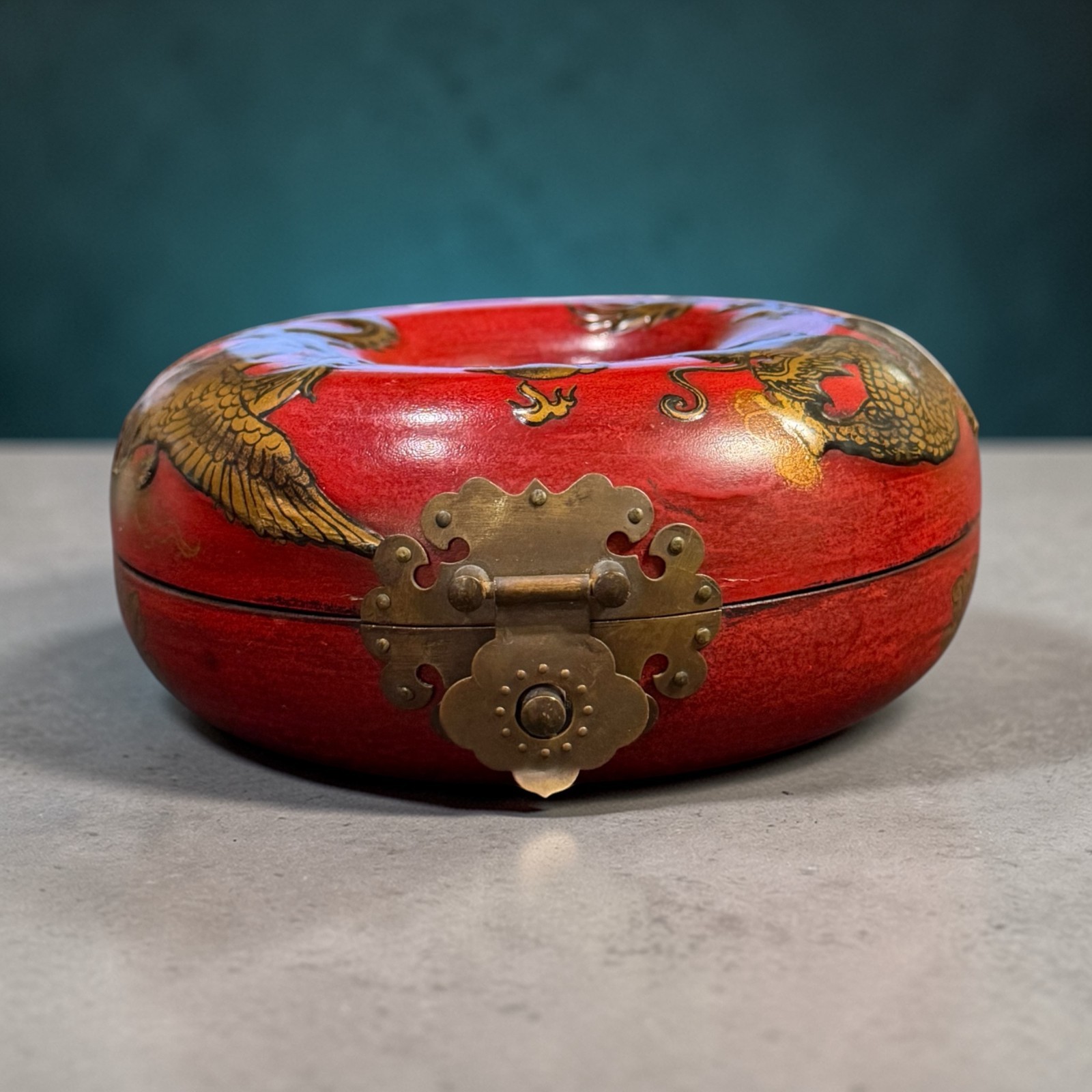 Chinese donut shaped wooden jewelry red box / trinket Dragon / phoenix READ