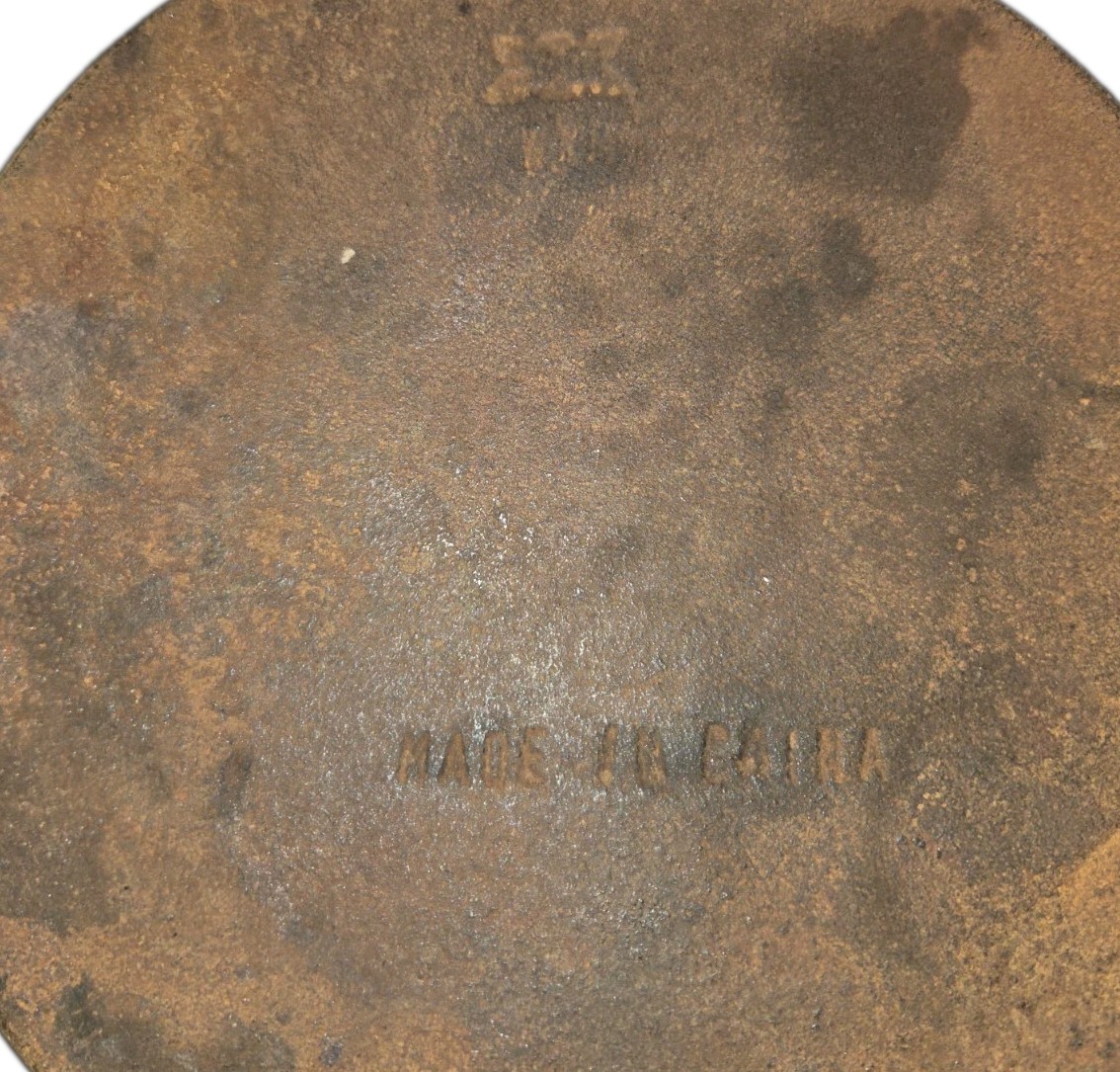 Vintage WKM Cast Iron 7-3/4 Inch Fry Pan Skillet With Wood Handle