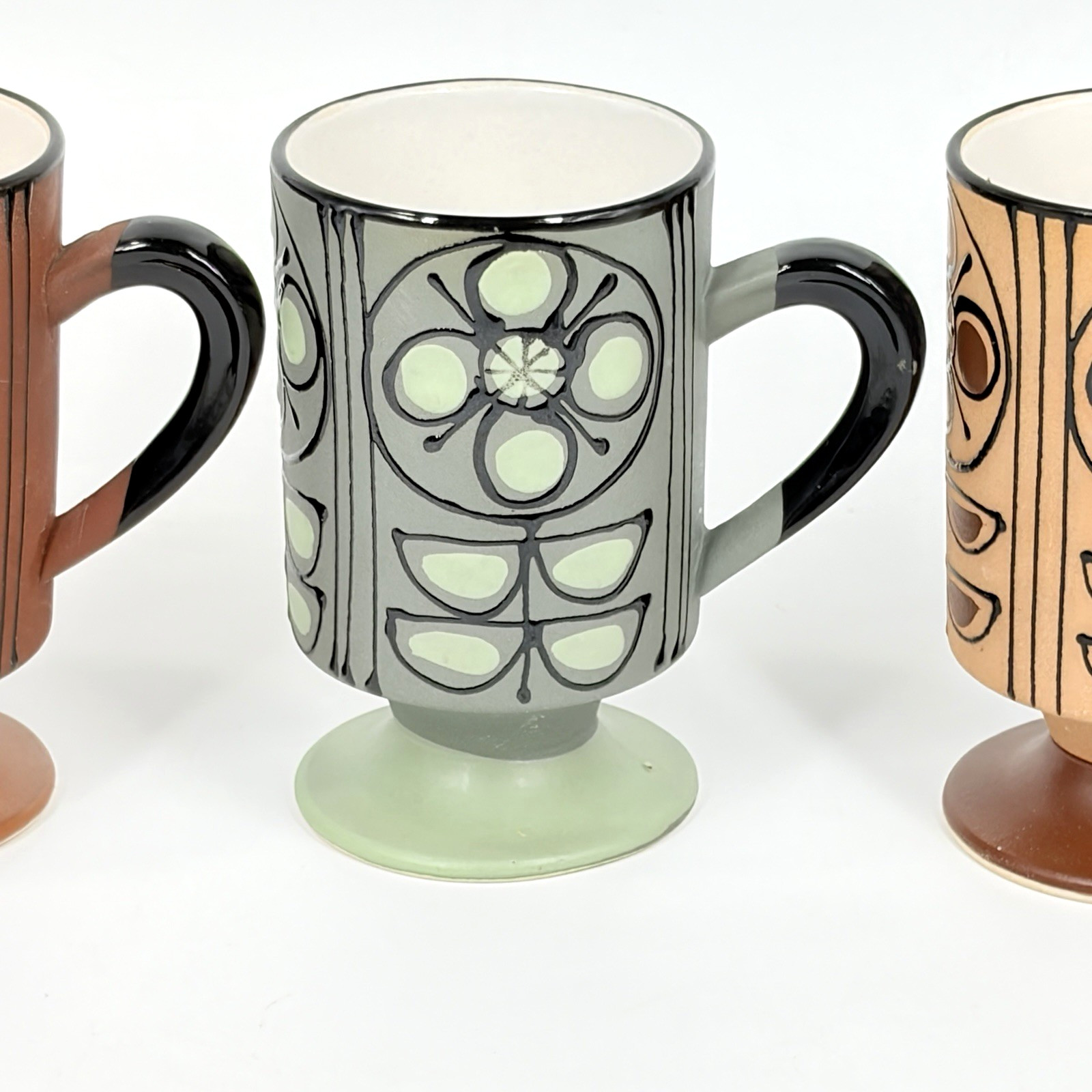 Jonas Roberts Stoneware Mugs Matte Painted Footed Pedastal Cups 3 Pc Brown Green