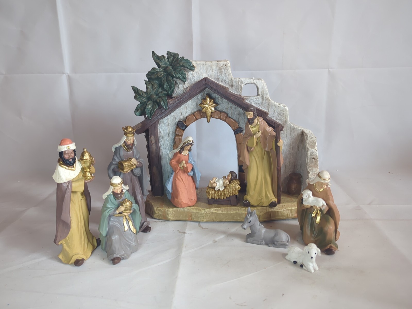 St. Nicholas Square 10 Piece Nativity Set Christmas Complete L1