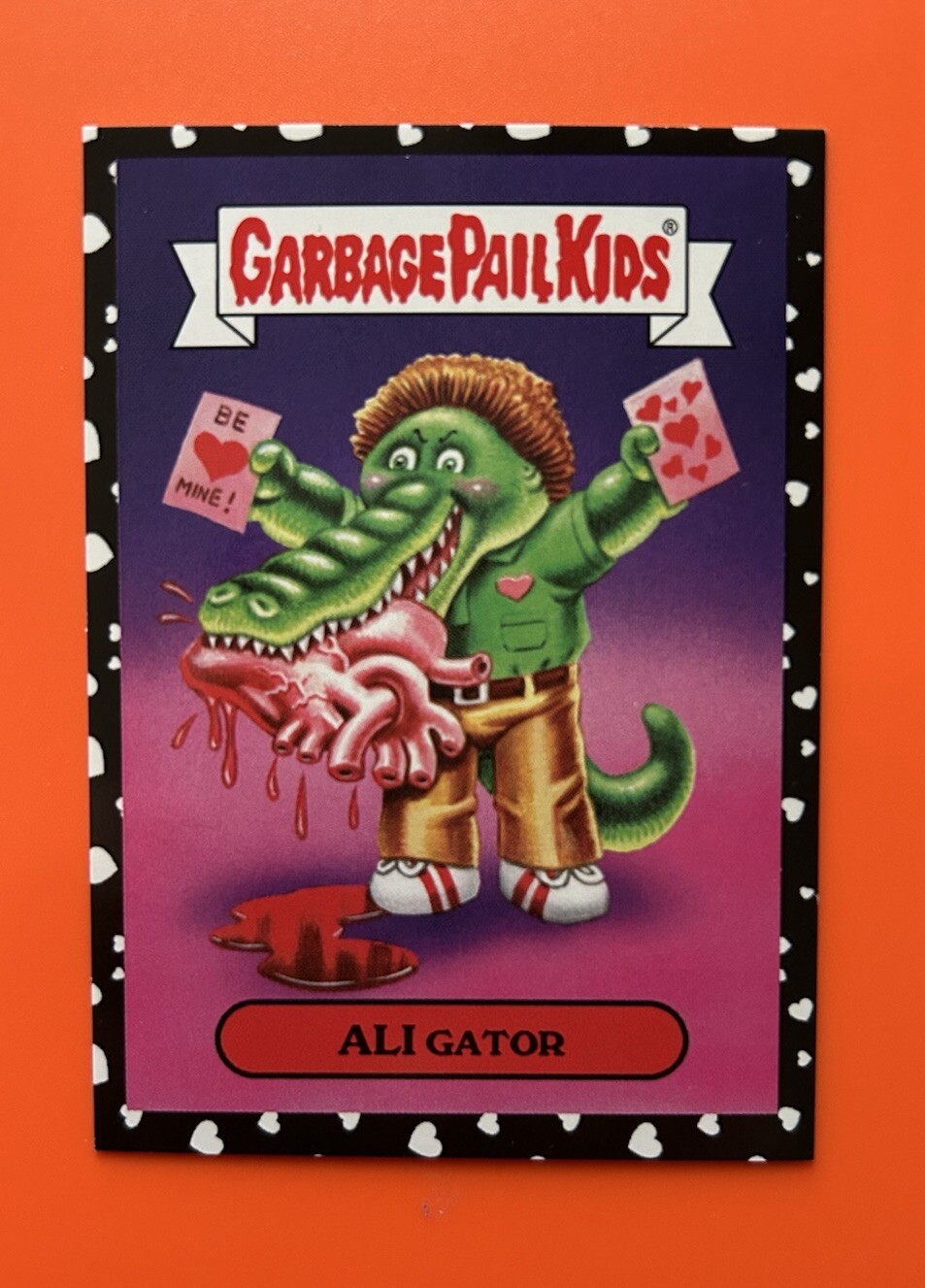 2022 Garbage Pail Kids Disgusting Dating Black Heart Parallel – Ali Gator