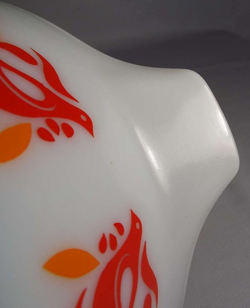 Pyrex Friendship Pattern Promo 475-B Casserole Dish 2.5qt NO LID Red Orange Bird