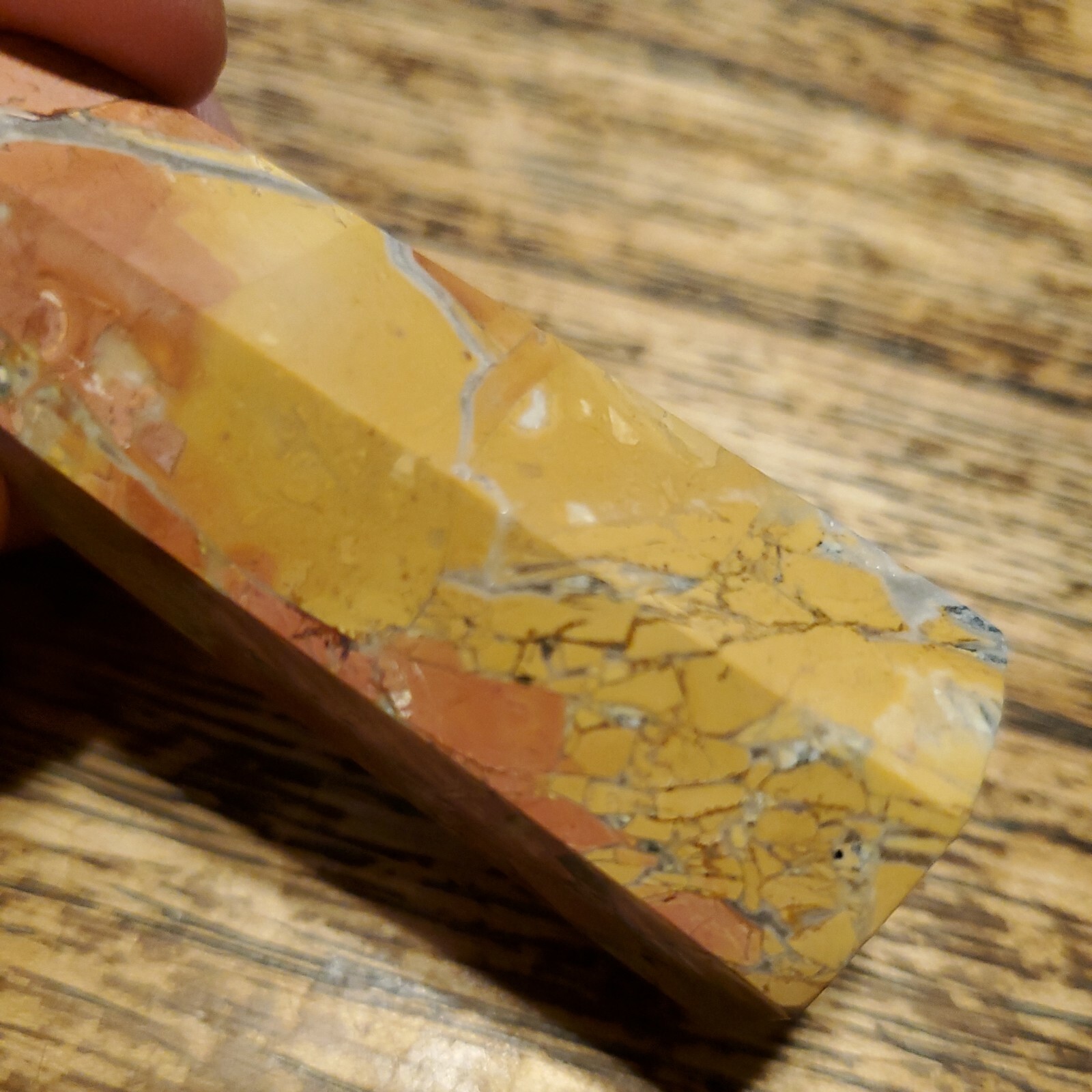 Maligano Jasper Crystal Tower Point 2.86in, 68g