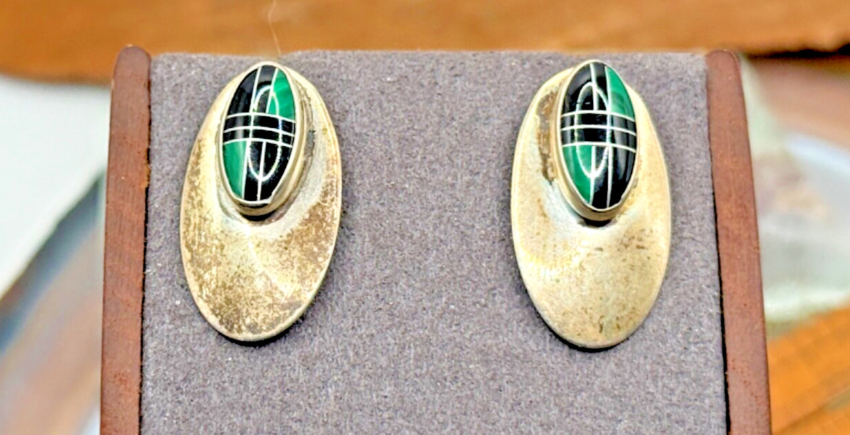 Ella Peters Navajo Sterling Inlay Malachite & Onyx Shield Stud Earring–1179.25