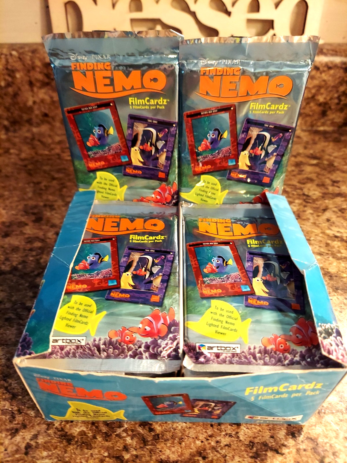 FINDING NEMO FILM CARDZ “1 PACK” DISNEY PIXAR ARTBOX 2003 “SEE & READ”