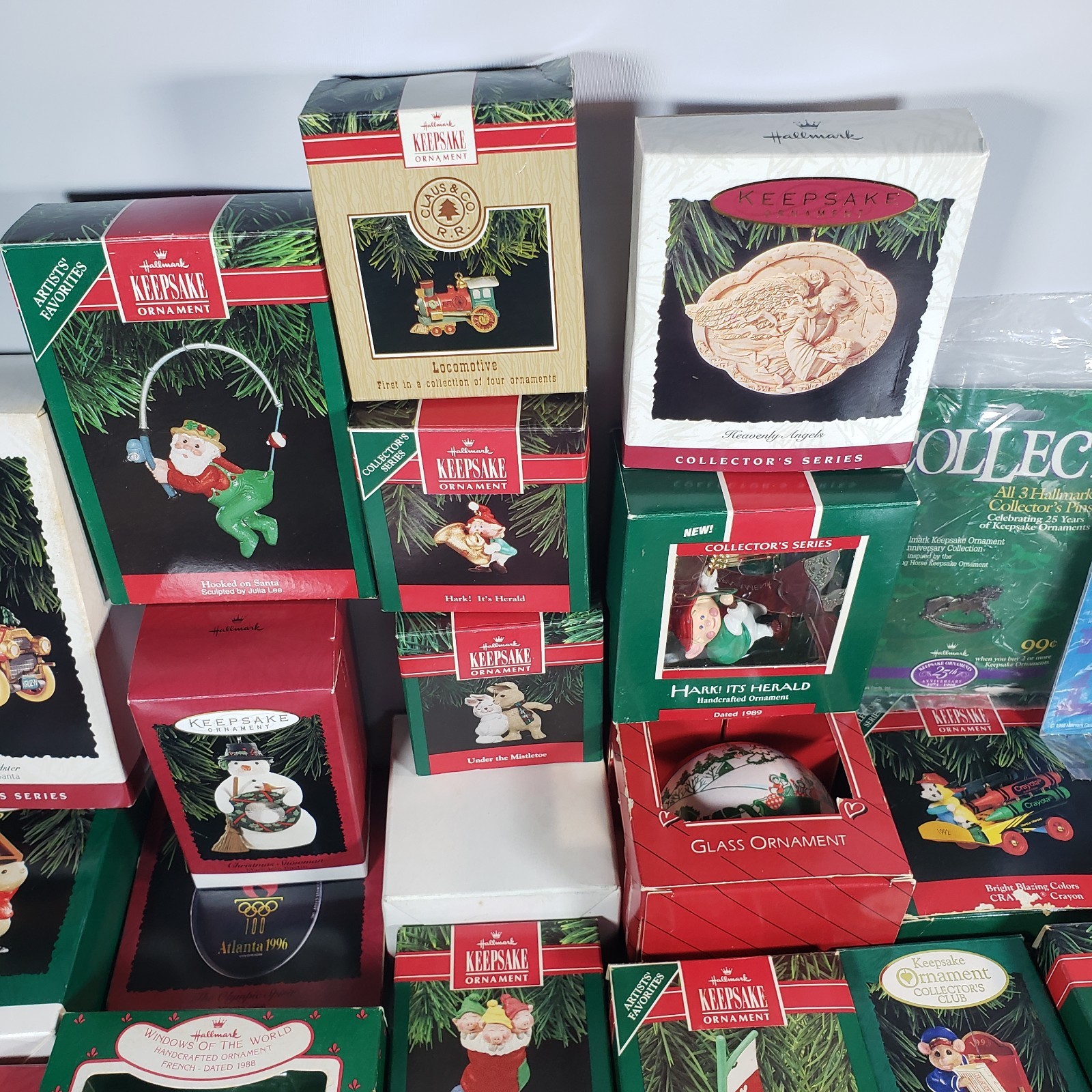 Lot of 50+ Vintage Hallmark Keepsake & Other Brand Miniatures. Ornaments Misc.