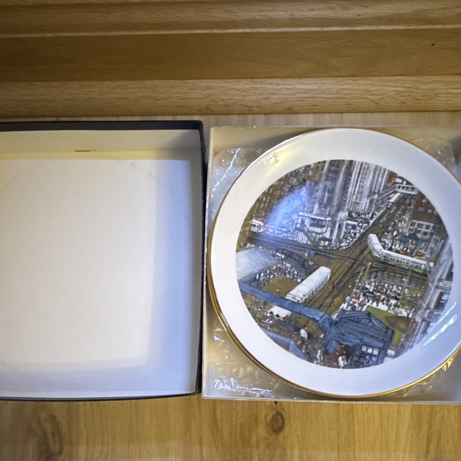 Franklin Mint Chicago Collection 1978 Porcelain Cityscape Collector Plate Set