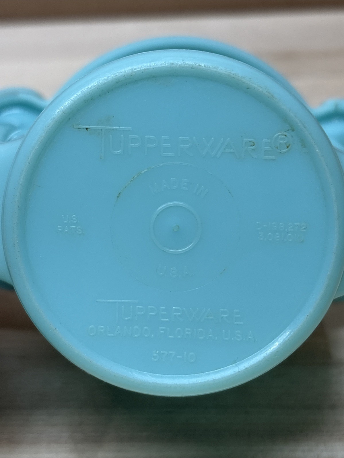 Aqua Blue Tupperware 577 Double Sided Flip Top Sugar Dispenser 1970’s