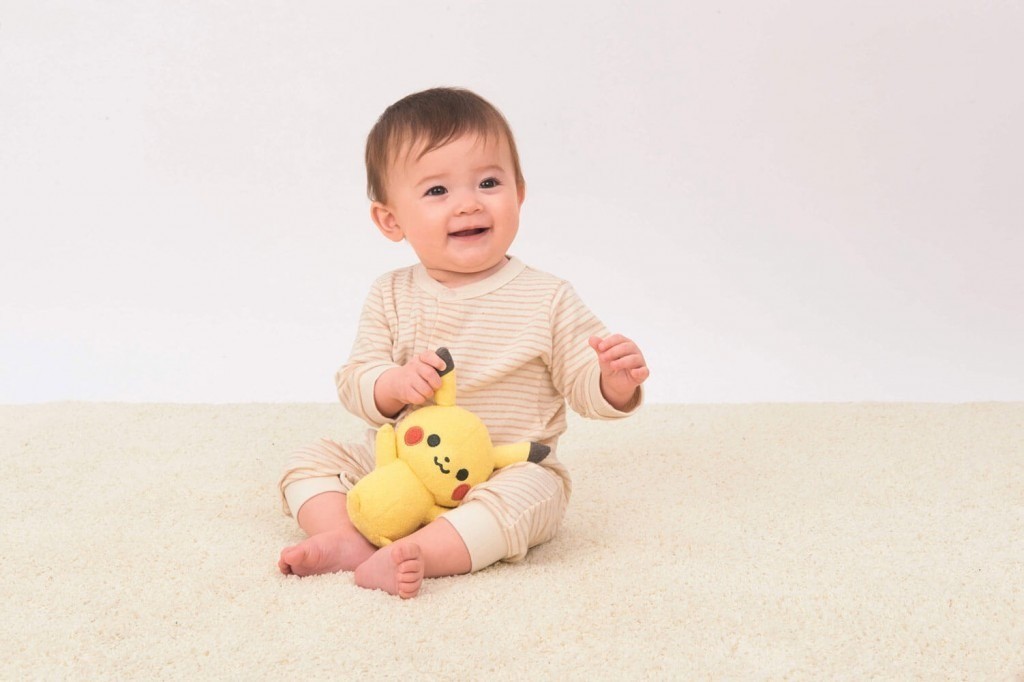 Pokemon Monpoke Baby Pikachu Cuddly Soft Smooth Plush Toy 4.9in Stand-Alone