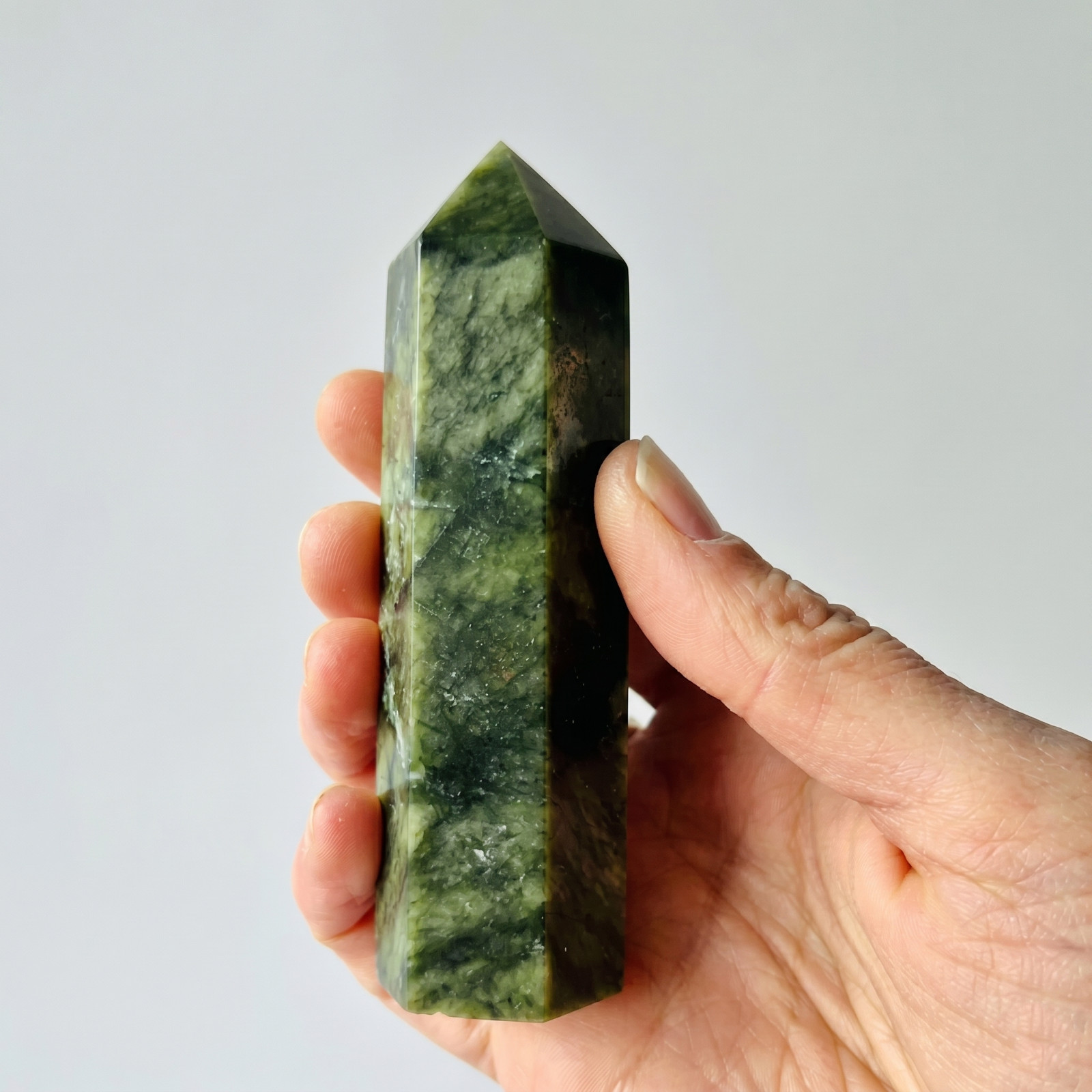 Natural Jade Crystal Tower 8-9cm Healing Protection Stone