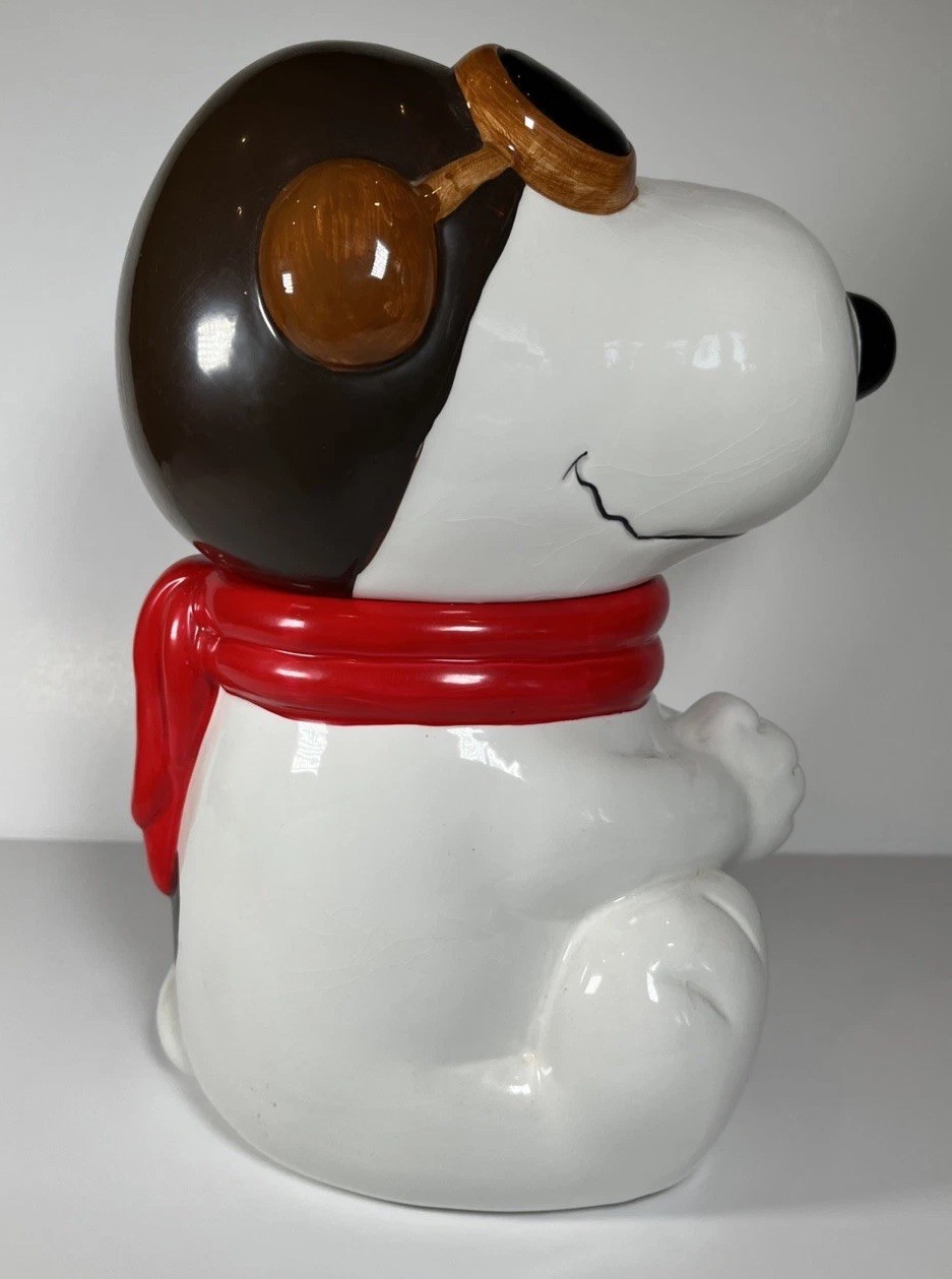 Vintage 1994 Snoopy WWI Flying Ace ceramic Cookie Jar, Benjamin & Medwin