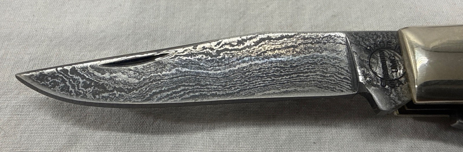 Remington Damascus Sterling Baby Bullet R1173D Damascus bone stag mint USA knife