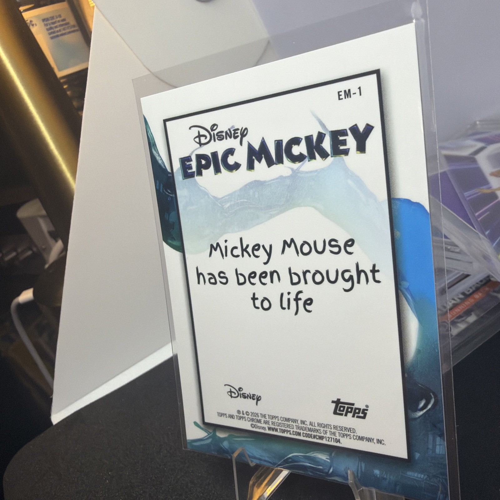 Mickey Mouse #EM-1 Topps Chrome Rainbow Foil 2026 Topps Disney Neon