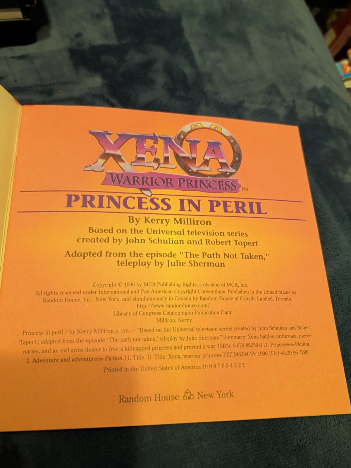 Xena Warrior Princess Princess In Peril Book Rare 1996