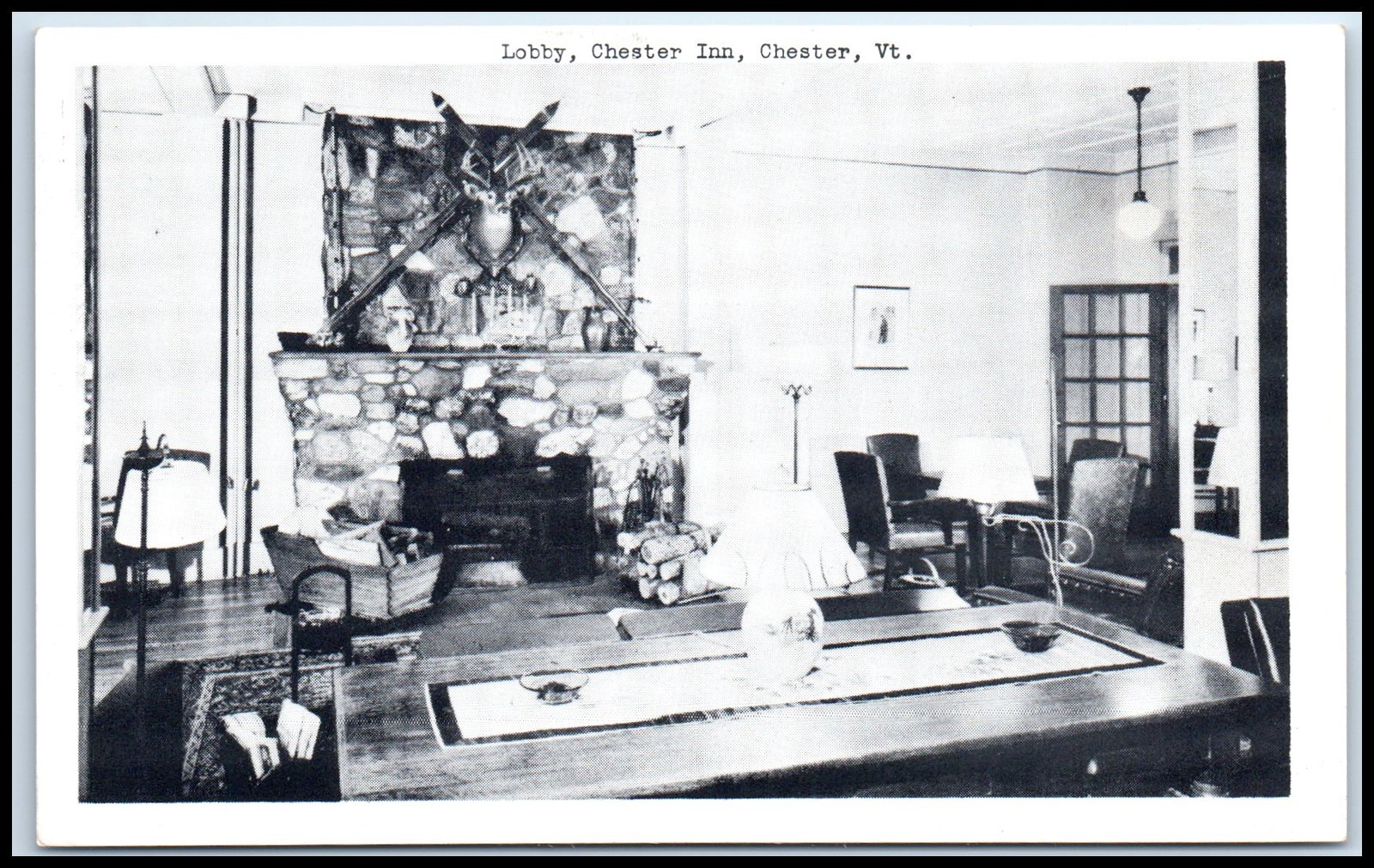 Postcard Lobby, Chester Inn, Chester, Vt.1 J101
