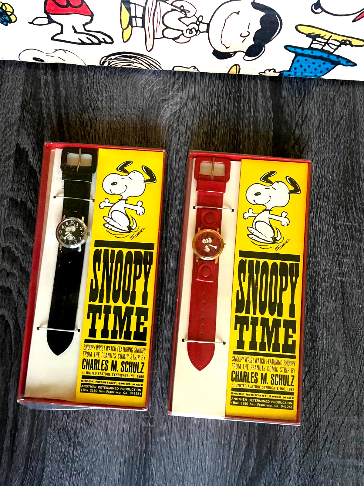 Vintage Peanut Snoopy Time Swiss Made Watch Orignal Box Year 1968 Black & Red