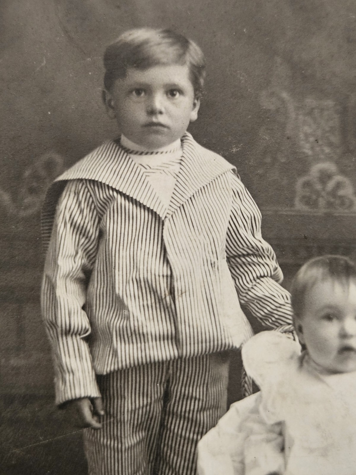 Cabinet Card Photo of Children in Early 1890-1900s era 4.3″ x 6.5″ Nice Named