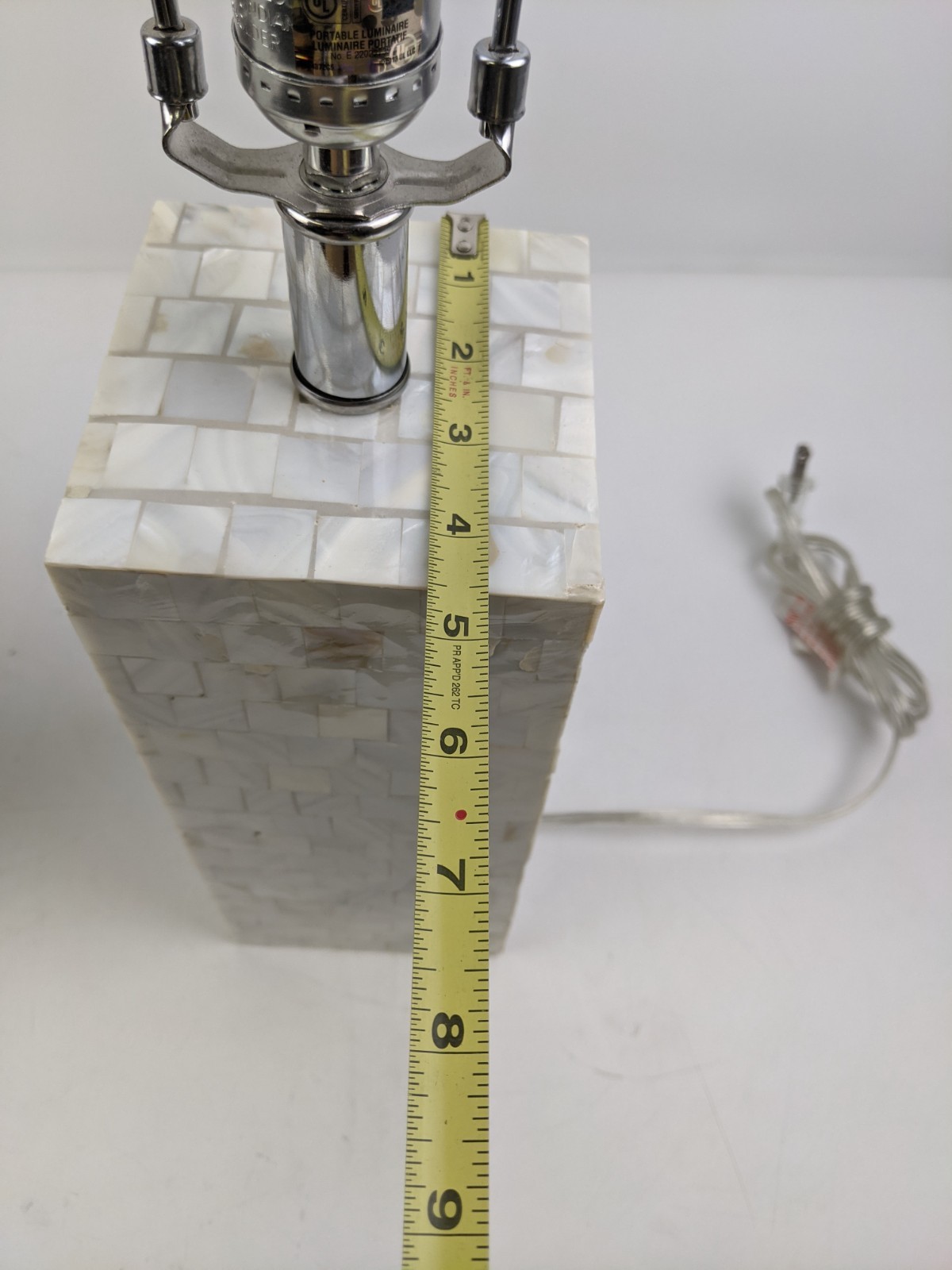 Mother of Pearl Capiz Shell Mosaic Tile Inlay Table Lamp 22″ Tall White Pair 2