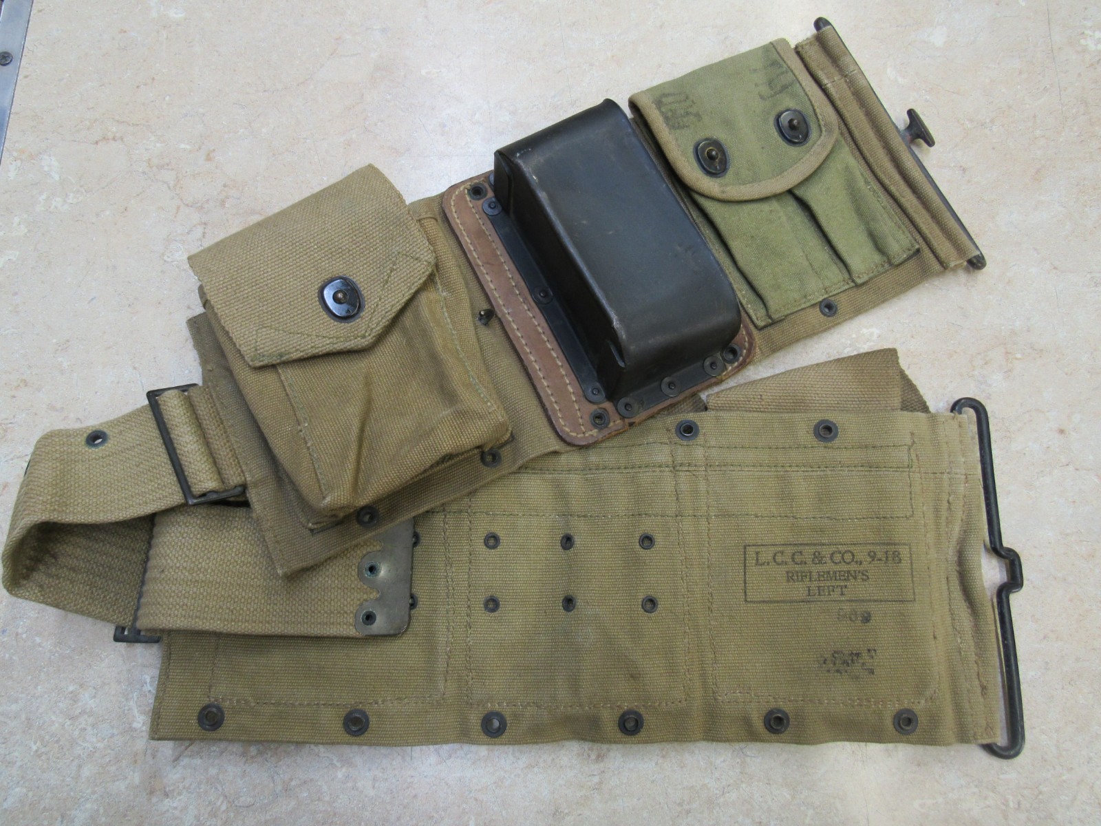 US WW1 BAR Ammunition Belt W/ Butt Plate Cup M1918 Operators LCC Co Dated 1918